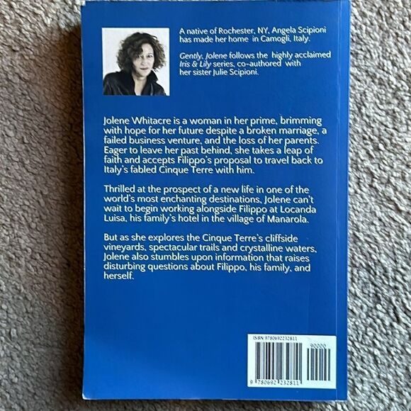 “Gently Jolene” a Paperback novel by Angela Scipioni - Picture 2 of 4
